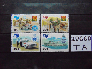 Фото марки Британские Фиджи серия 1982г **