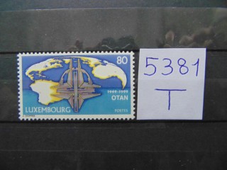 Фото марки Люксембург марка 1999г **