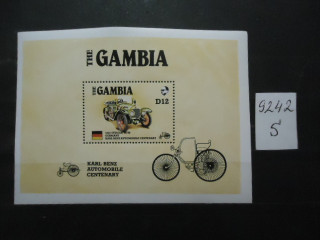 Фото марки Гамбия 1986г блок (8,5€) **
