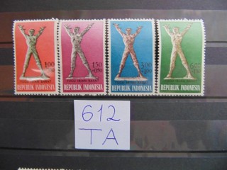 Фото марки Индонезия серия 1963г **