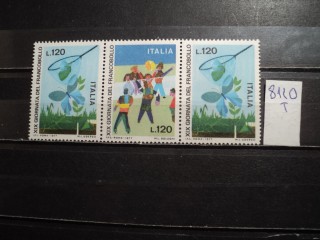 Фото марки Италия сцепка 1977г **