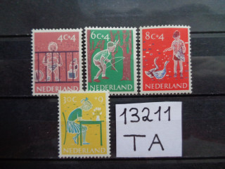 Фото марки Голландия 1959г **