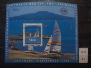 Фото марки Новая Зеландия 1990г блок **