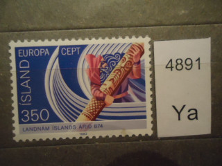 Фото марки Исландия 1982г (6 евро) **