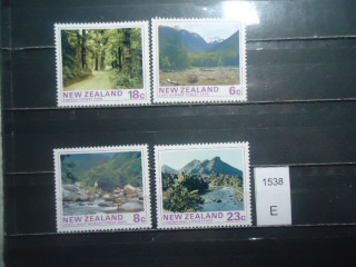 Фото марки Новая Зеландия серия 1975г **