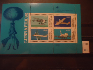 Фото марки Португалия 1982г (10€) блок **
