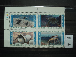 Фото марки Маршаловы острова сцепка 1990г **