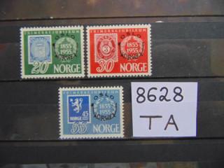 Фото марки Норвегия серия с надпечаткой 1955г **