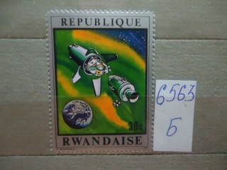 Фото марки Руанда *
