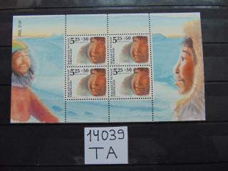Фото марки Гренландия блок 2005г **