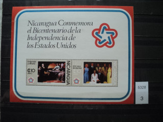 Фото марки Никарагуа блок 1976г *