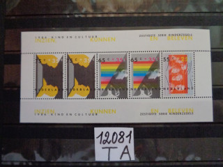 Фото марки Голландия блок 1986г **