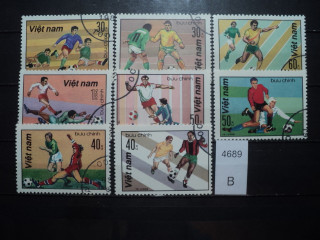 Фото марки Вьетнам серия 1982г