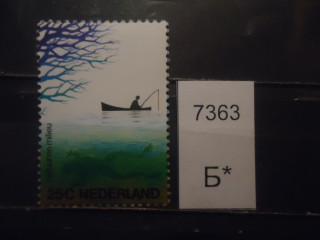 Фото марки Нидерланды 1974г (рыбалка) **