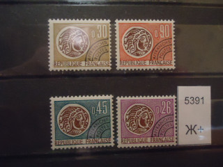 Фото марки Франция 1971г (6€) **