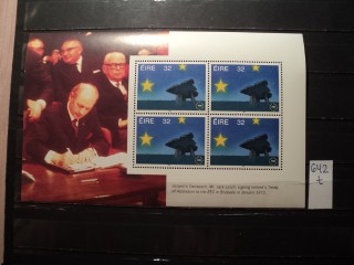 Фото марки Ирландия блок 1992г **