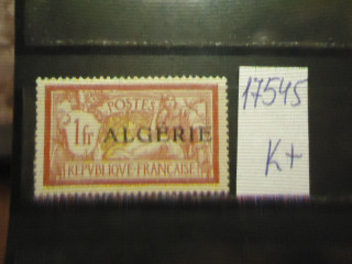 Фото марки Франц. Алжир (3€) **
