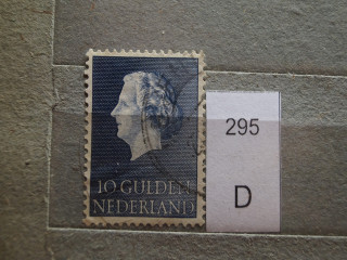 Фото марки Нидерланды