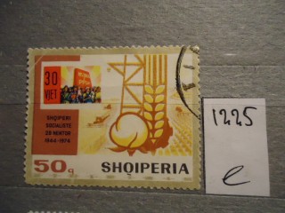 Фото марки Албания