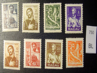 Фото марки полная серия 1951г 170 Eur (марка ном. 3 avos с небольшим деффектом) *