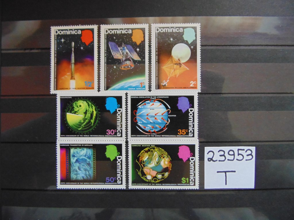Фото марки Британская Доминика серия 1973г **
