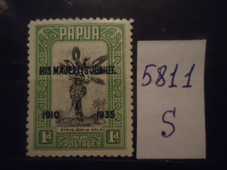 Фото марки Папуа надпечатка 1935г *