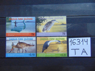 Фото марки Папуа-Новая Гвинея 2005г **