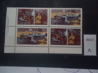 Фото марки Канада 1978г 2 пары сцепок **