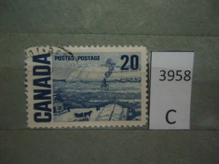 Фото марки Канада