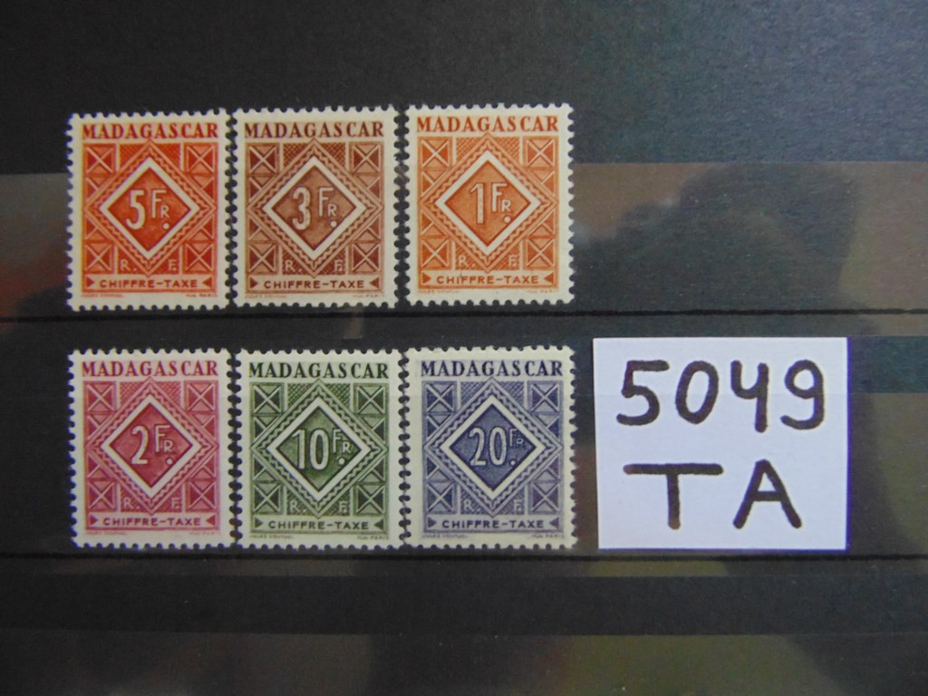 Фото марки Французский Мадагаскар 1947г **