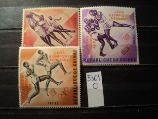 Фото марки Гвинея серия 1963г /оранжевая надпечатка *