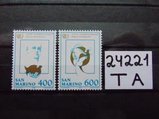 Фото марки Сан Марино серия 1985г **