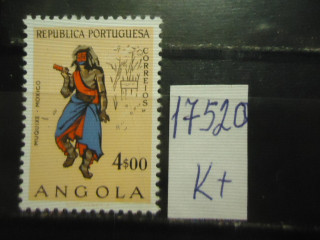 Фото марки Порт. Ангола **