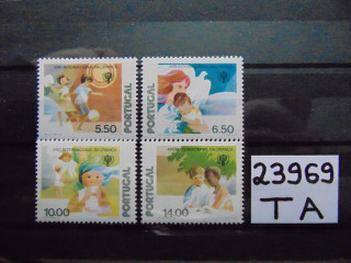 Фото марки Португалия серия 1979г **