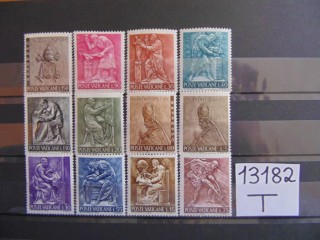 Фото марки Ватикан серия 1966г **