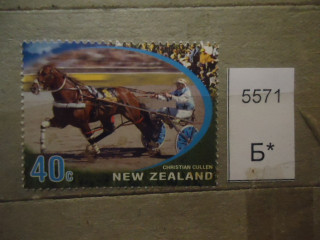 Фото марки Новая Зеландия 2002г **