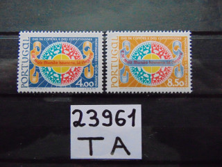 Фото марки Португалия серия 1977г **