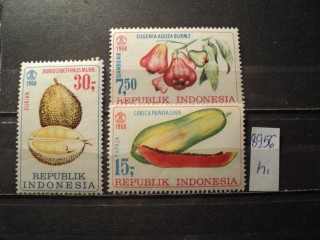 Фото марки Индонезия 1968г *