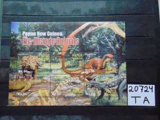 Фото марки Папуа-Новая Гвинея блок 2004г **