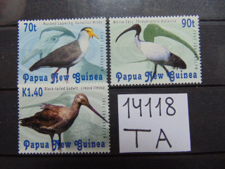 Фото марки Папуа Новая Гвинея 2001г **