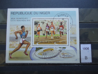 Фото марки Нигер блок 1976г
