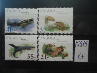 Фото марки Ангола 2003г (10€) **