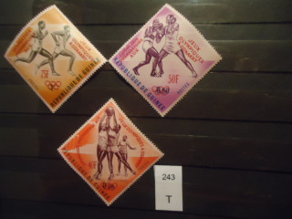 Фото марки Гвинея 1963г надпечатка красная **