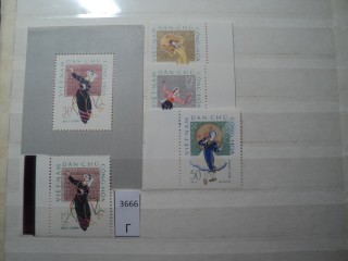 Фото марки Вьетнам **
