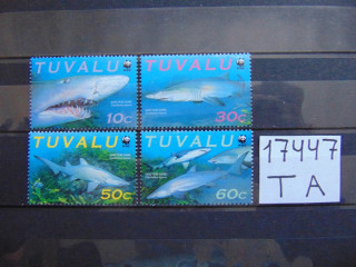 Фото марки Тувалу серия 2000г **