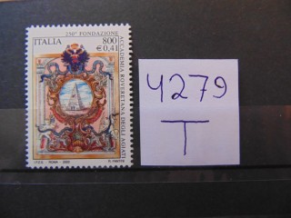 Фото марки Италия марка 2000г **