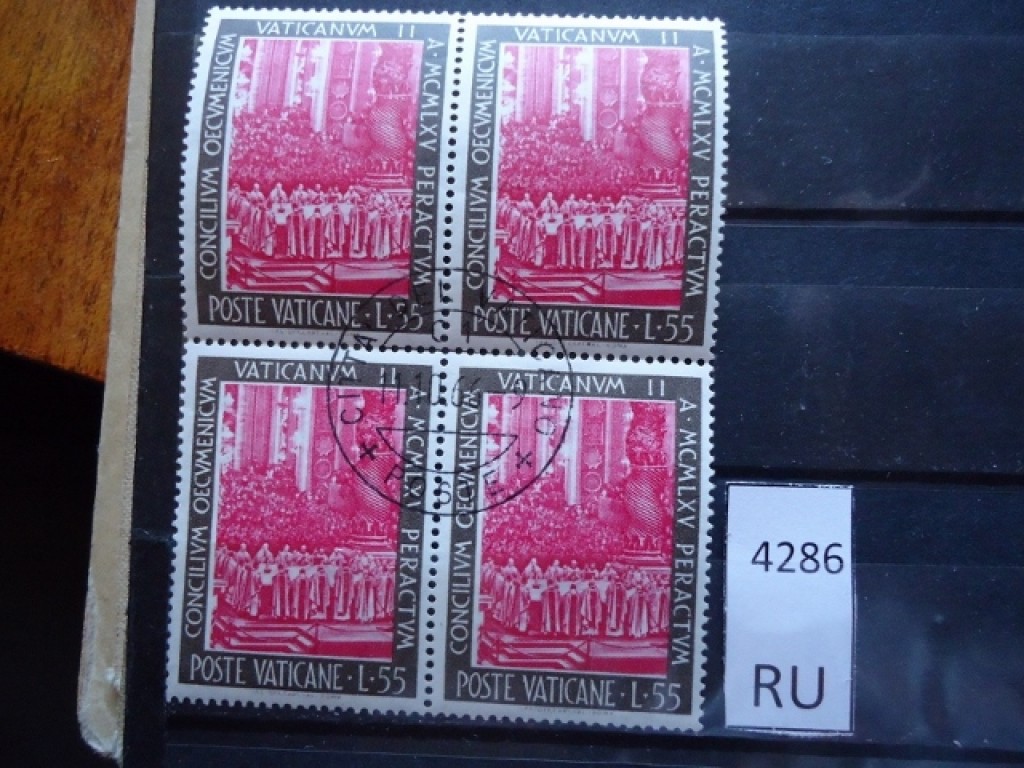 Фото марки Ватикан квартблок