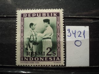 Фото марки Индонезия 1948г надпечатка **