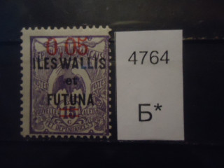 Фото марки Франц. Валлис и Фатуна 1922г надпечатка *