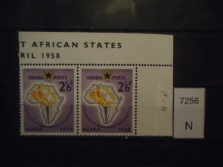 Фото марки Гана 1958г сцепка **